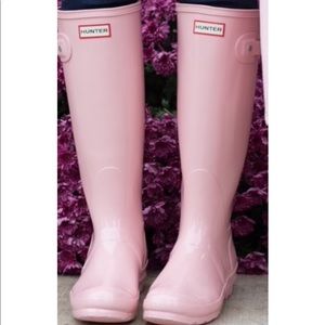 ISO PINK SAND HUNTER RAIN BOOTS
